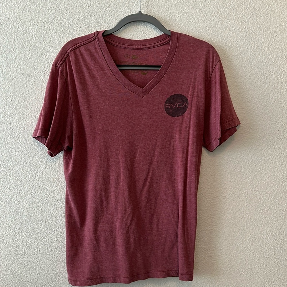 RCVA V-Neck T-shirt
